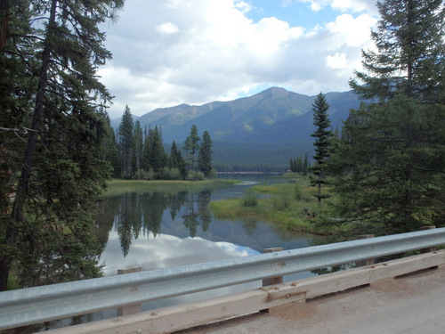 GDMBR: Downstream  bridge crossing and Holland Lake views.